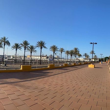 Apartamento Avenida ฟูเอนฮิโรลา ภายนอก รูปภาพ