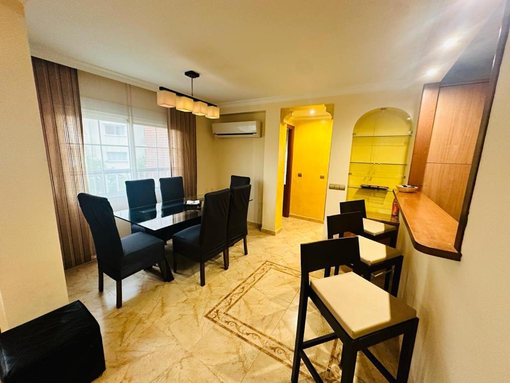 Apartamento Avenida ฟูเอนฮิโรลา ภายนอก รูปภาพ